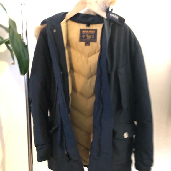 Men's Arctic Parka Detachable Fur (worn twice) - Picture 7 of 7